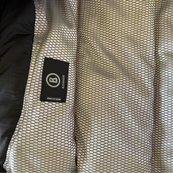 Bogner Red Medium Ski Jacket. Almost New. Worn once! By Goan Thylmann - Picture 5 of 7